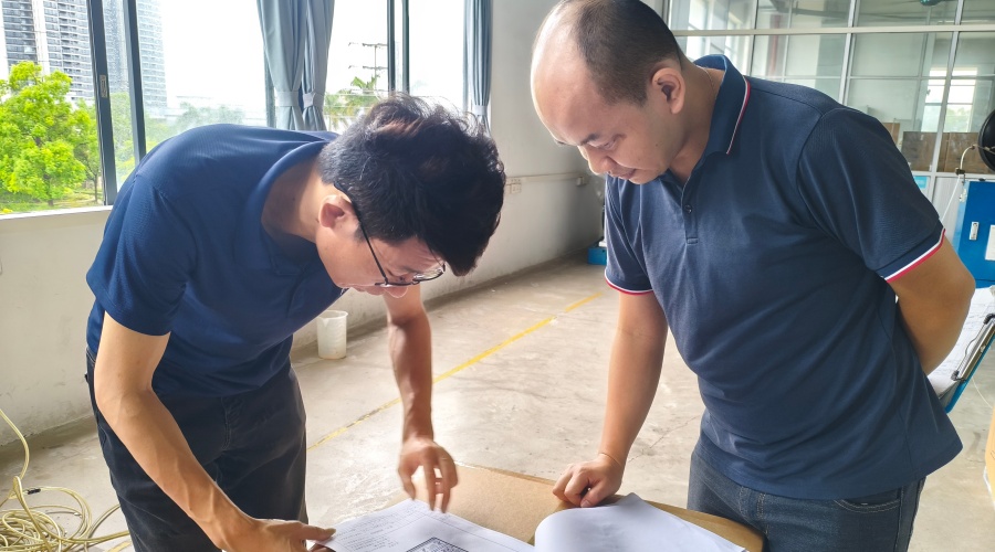 一個清楚的產品簡報，比一張型號表更接近成交